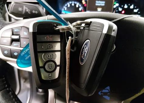 2021 Ford Explorer Xlt z USA, uszkodzony, nr VIN 1FMSK8DH8MGA50218